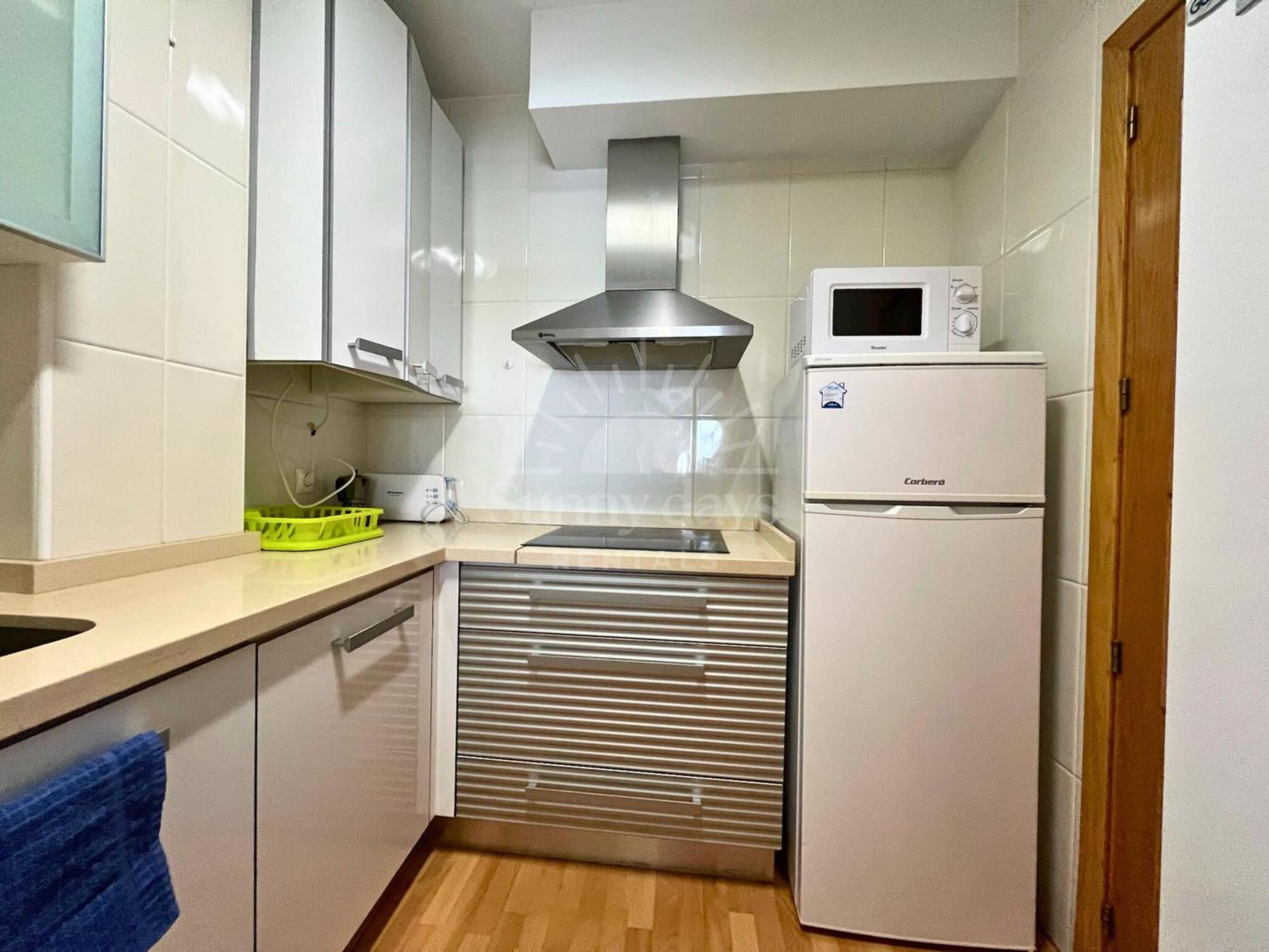 Acogedor Apartamento A 30 Metros De La Playa - Wifi - Smarttv อัลเมรีอา ภายนอก รูปภาพ